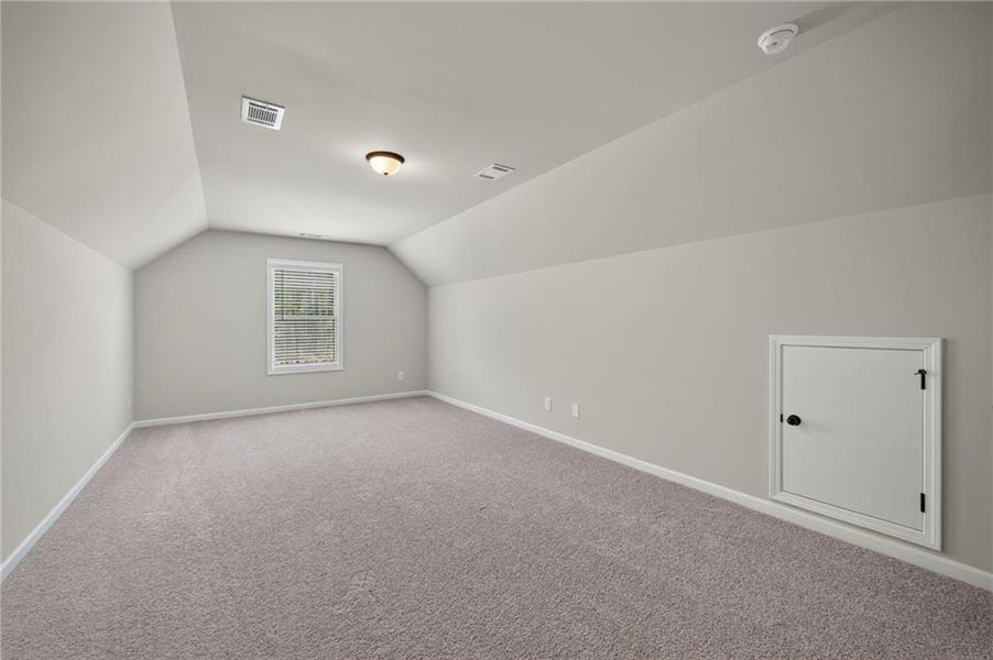 Spacious, unfurnished interior of a new home in , Loganville (Image 27).