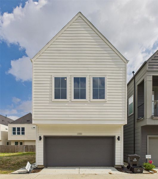 Image 30 of a home in .