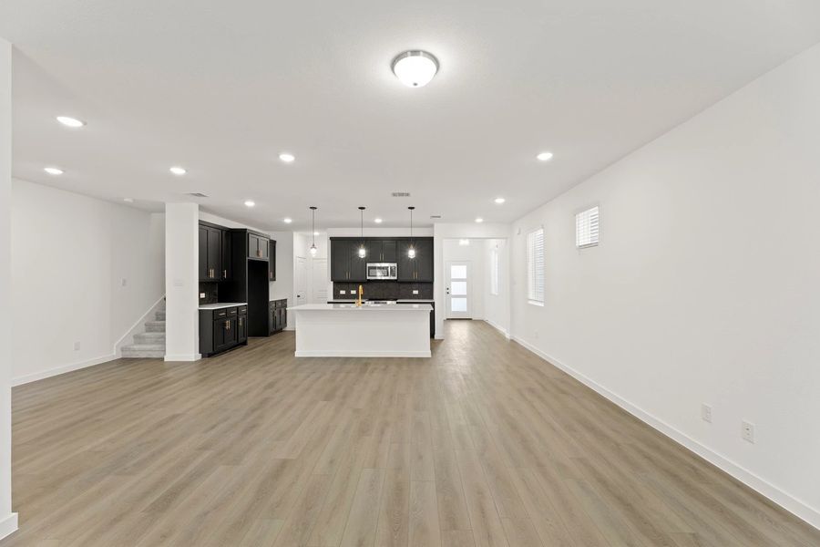Open Kitchen-Living-Dining Room Open Kitchen-Living-Dining Room