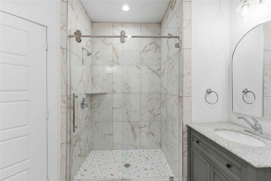 separate primary bath shower