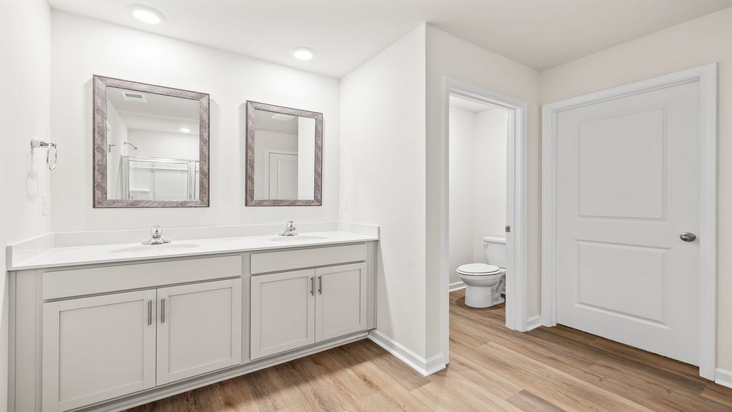 Furnished interior view inside a new home in Cloverdale Hills, Piedmont (Image 9).