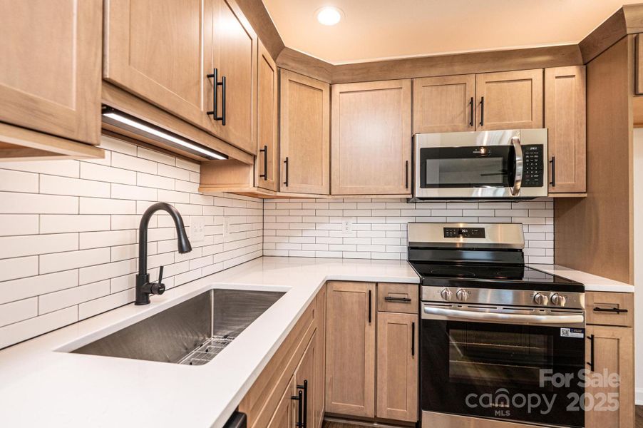 Furnished interior view inside a new home in , Hildebran (Image 4).