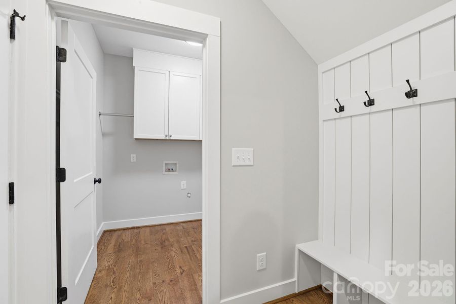 Spacious, unfurnished interior of a new home in , Monroe (Image 21).