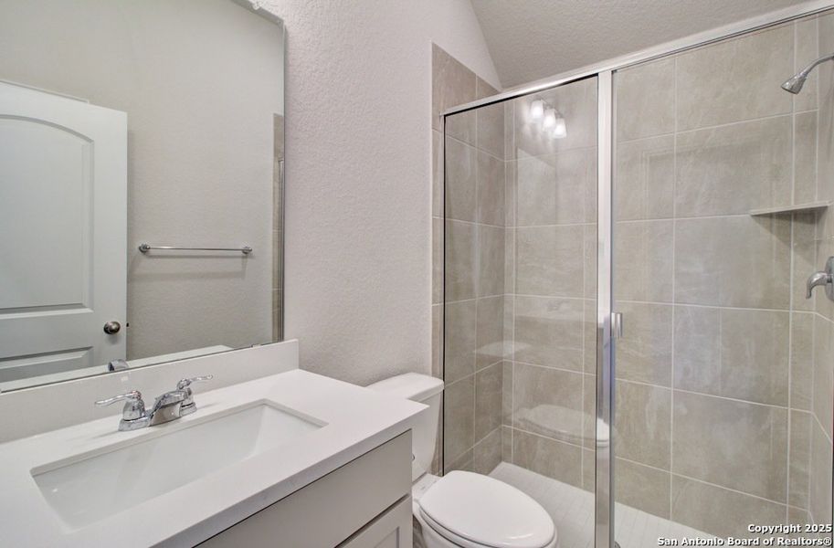 Furnished interior view inside a new home in Meyer Ranch – Premier, New Braunfels (Image 4). Furnished interior view inside a new home in Meyer Ranch – Premier, New Braunfels (Image 4).