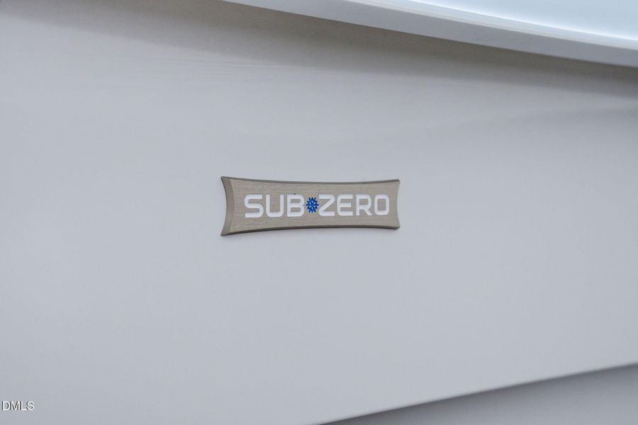 403 Carolyn Court-44