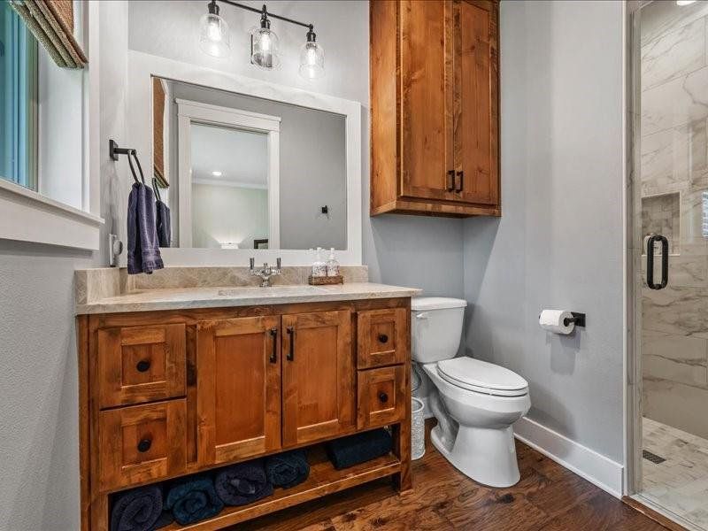 Private Bathroom with bedroom #3