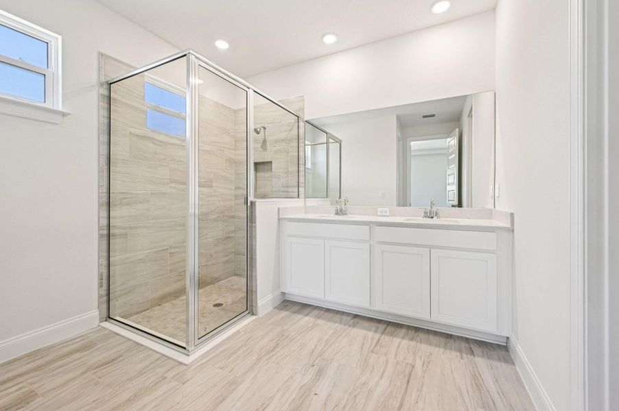 Furnished interior view inside a new home in Hampton Park - Signature Series, Vero Beach (Image 6).