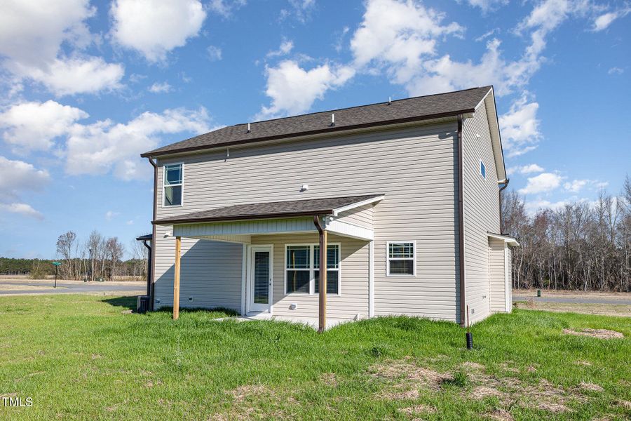 023_img_3566-edit_731