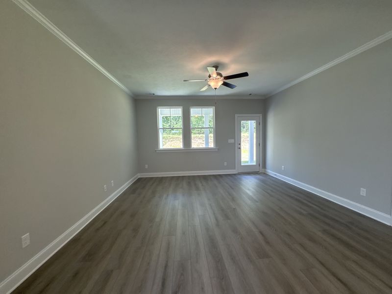 Spacious, unfurnished interior of a new home in Windsor, North Augusta (Image 24).