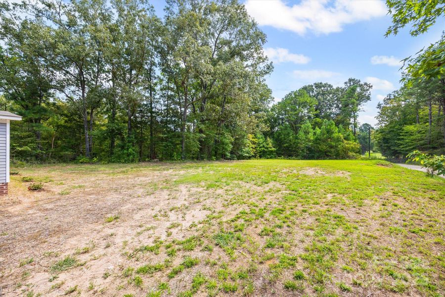 Image 25 of a home in . Image 25 of a home in .