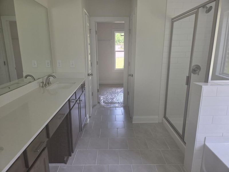 Image 21 of a home in Palm Springs Manor Create Homes.