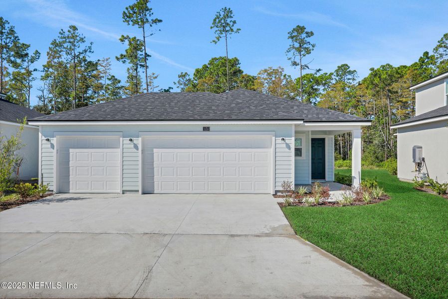 Image 34 of a home in Cordova Palms.