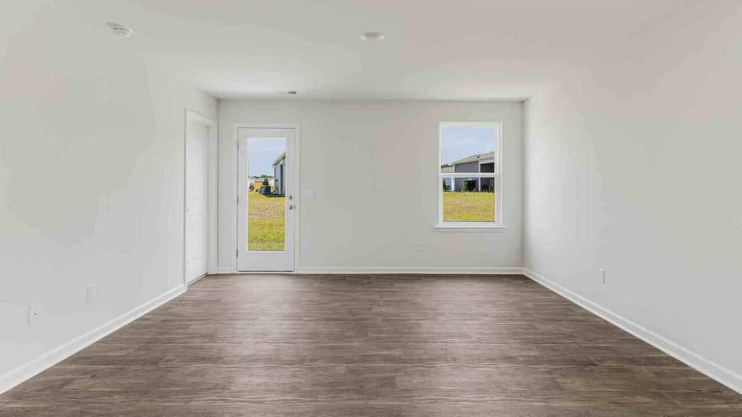 Representative unfurnished interior of a home built from the Devon by D.R. Horton in Eagle Creek, Bolivia (Image 11).