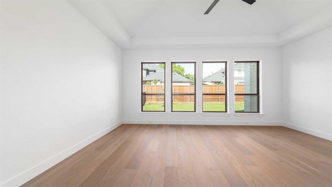 Spacious, unfurnished interior of a new home in Adkins Park 70', Hurst (Image 17). Spacious, unfurnished interior of a new home in Adkins Park 70', Hurst (Image 17).