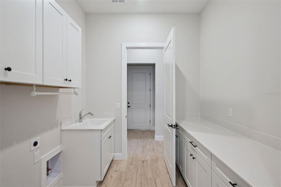 Furnished interior view inside a new home in Del Webb Sunbridge, St. Cloud (Image 51). Furnished interior view inside a new home in Del Webb Sunbridge, St. Cloud (Image 51).