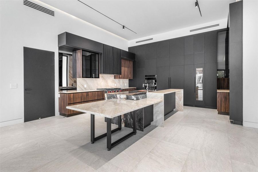 Furnished interior view inside a new home in , Parkland (Image 45).