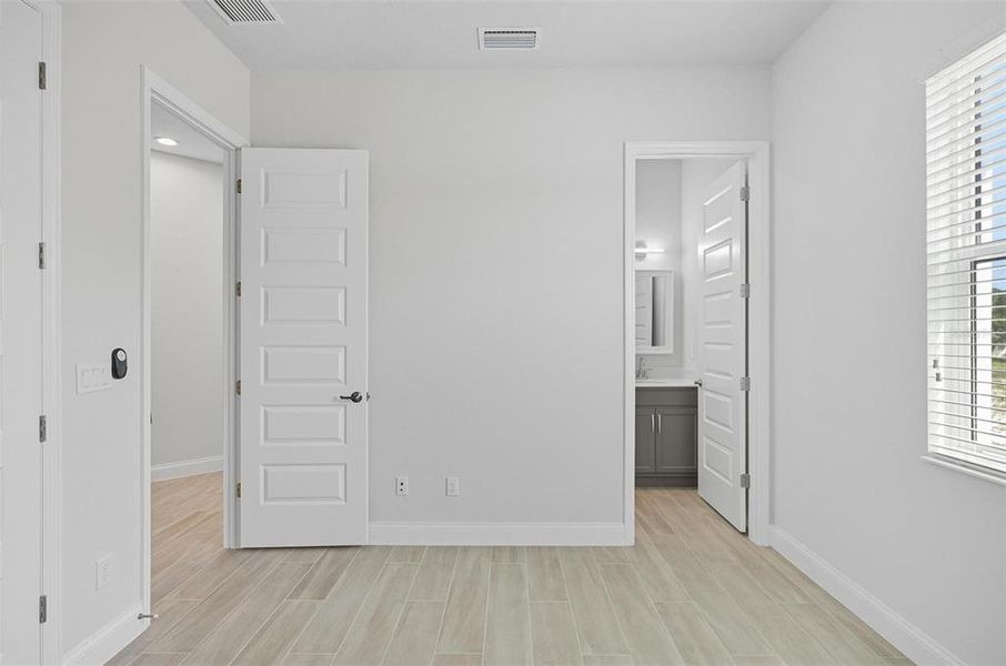 Spacious, unfurnished interior of a new home in Marina Del Palma, Palm Coast (Image 35).