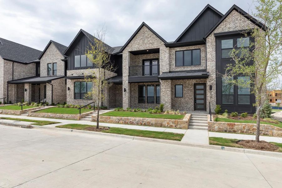Acacia B Exterior
