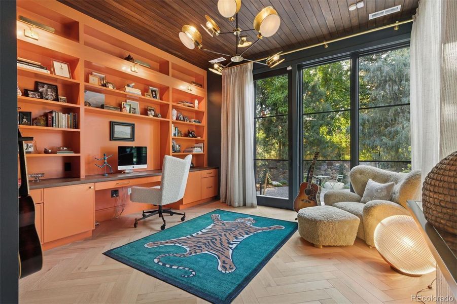 Image 41 of a home in .