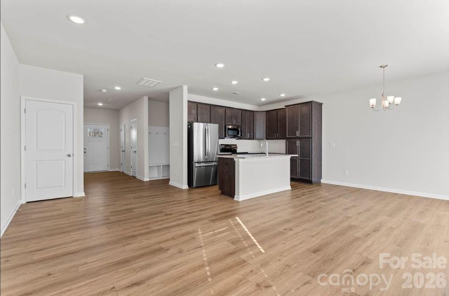 Spacious, unfurnished interior of a new home in Sierra Ridge, Gastonia (Image 16).