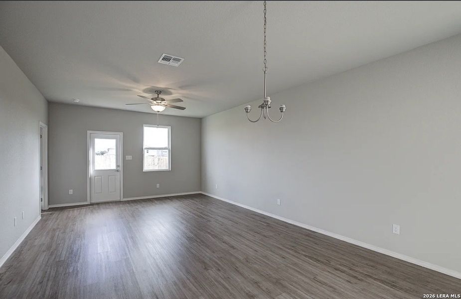 Spacious, unfurnished interior of a new home in Applewhite Meadows, San Antonio (Image 13). Spacious, unfurnished interior of a new home in Applewhite Meadows, San Antonio (Image 13).
