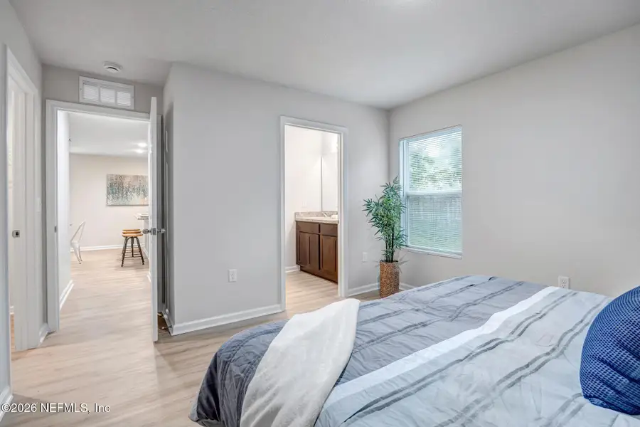 Furnished interior view inside a new home in , Jacksonville (Image 9).