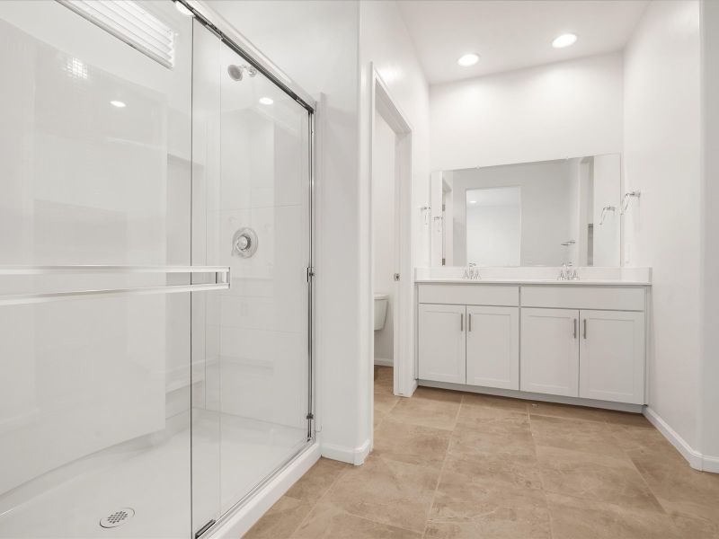 Furnished interior view inside a new home in Entrada Del Toro, Sahuarita (Image 3).