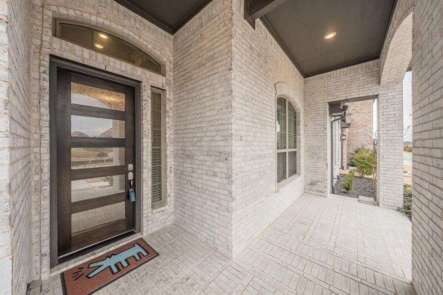 Exterior details and patio area of a home in Karis, Crowley (Image 3).