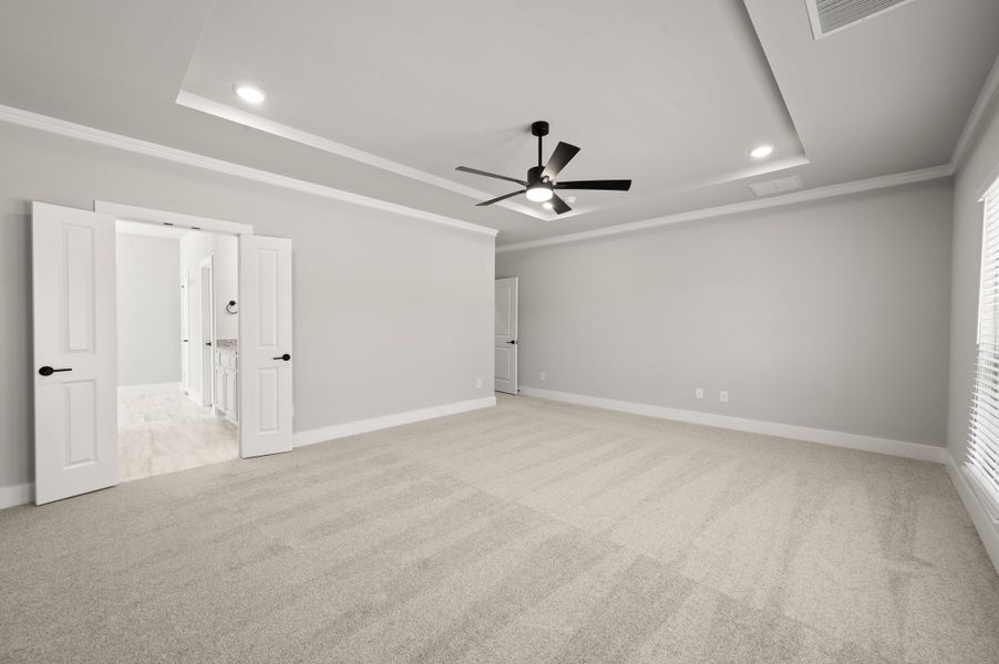 Spacious, unfurnished interior of a new home in Hidden Lakes Estates, DeSoto (Image 27). Spacious, unfurnished interior of a new home in Hidden Lakes Estates, DeSoto (Image 27).