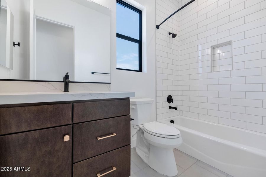 6727 N 9th Dr-large-037-036-6727 N 9th D 6727 N 9th Dr-large-037-036-6727 N 9th D