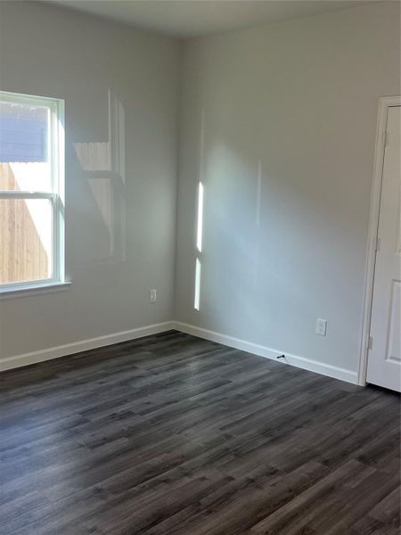 Spacious, unfurnished interior of a new home in , Houston (Image 17).