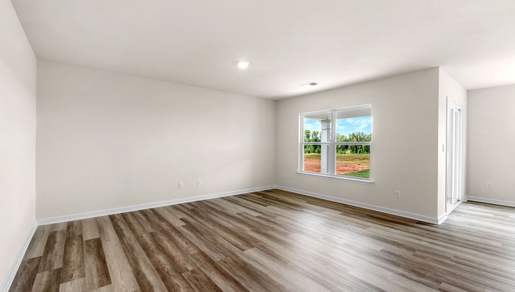 Spacious, unfurnished interior of a new home in Waverly Station, Greenwood (Image 13).