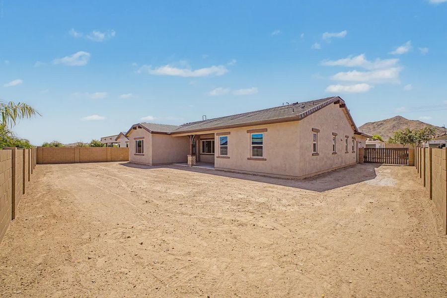 Exterior details and patio area of a home in Bellero Estates, Queen Creek (Image 24).