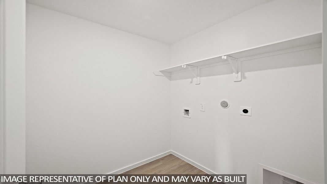 Representative unfurnished interior of a home built from the Bradley by D.R. Horton in Eastern Wells, Jarrell (Image 28).