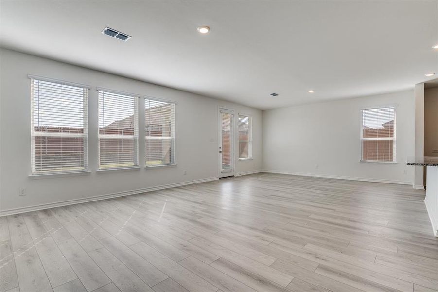 Spacious, unfurnished interior of a new home in Heartland Signature, Crandall (Image 9). Spacious, unfurnished interior of a new home in Heartland Signature, Crandall (Image 9).