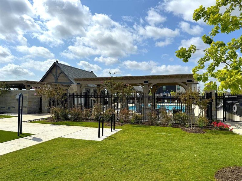 Community amenities in , Argyle (Image 28).