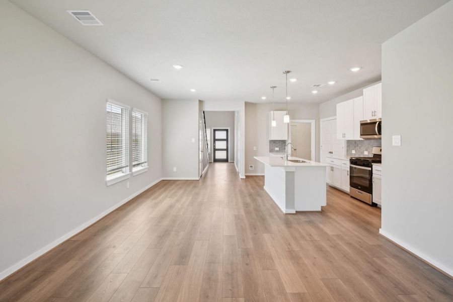 Spacious, unfurnished interior of a new home in Pine Lake Cove - Traditional Series, Montgomery (Image 22). Spacious, unfurnished interior of a new home in Pine Lake Cove - Traditional Series, Montgomery (Image 22).