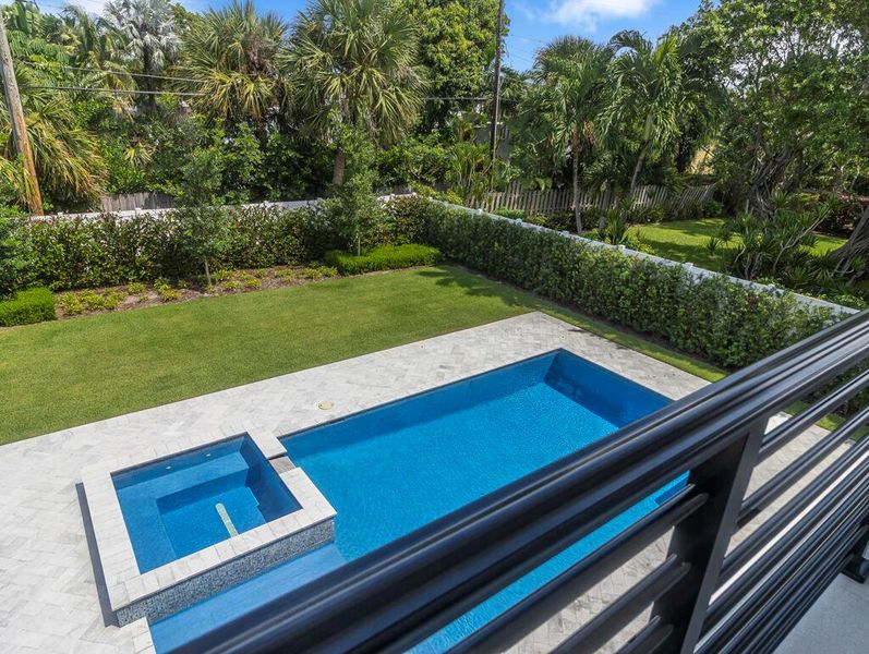 Community amenities in , West Palm Beach (Image 38).