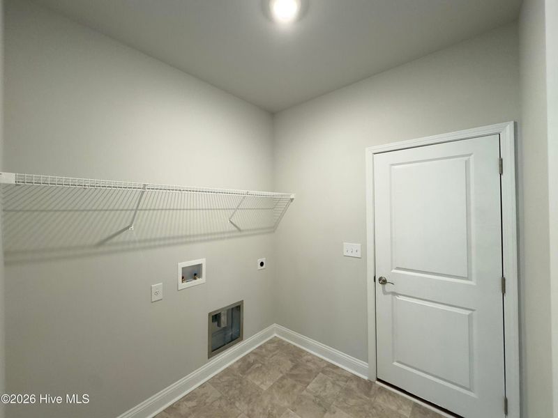 Spacious, unfurnished interior of a new home in Rutledge, Shallotte (Image 19). Spacious, unfurnished interior of a new home in Rutledge, Shallotte (Image 19).