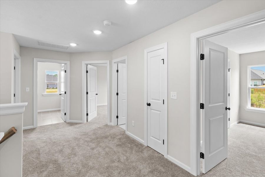 Spacious, unfurnished interior of a new home in Windsor, North Augusta (Image 19).