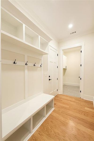 Spacious, unfurnished interior of a new home in , Marietta (Image 27).