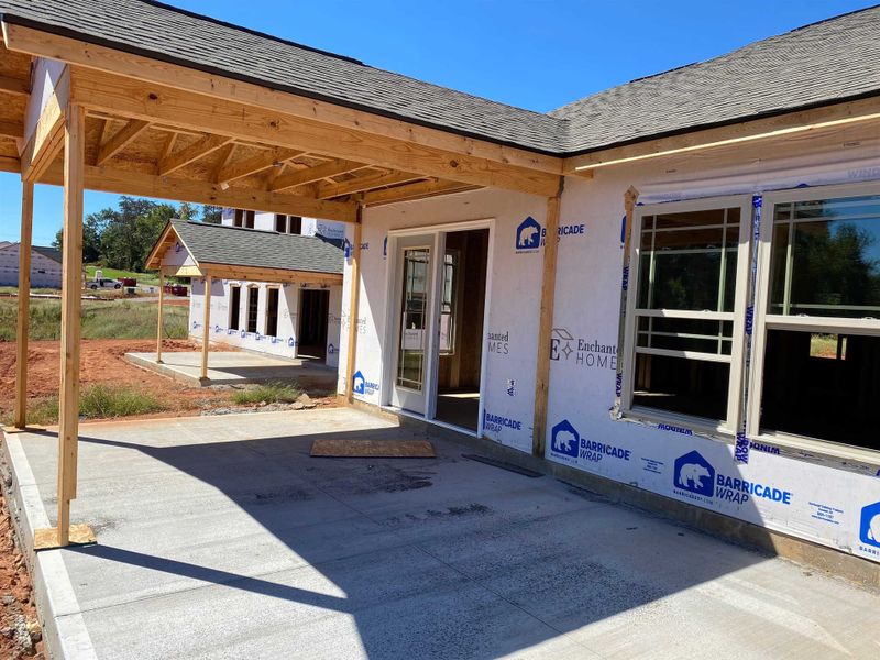 Front exterior of a new home in Huckleberry Cove, Chesnee, SC, highlighting curb appeal (Image 10).