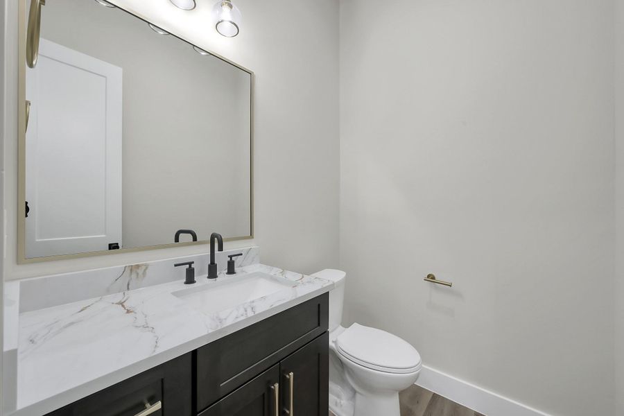 Powder room Powder room