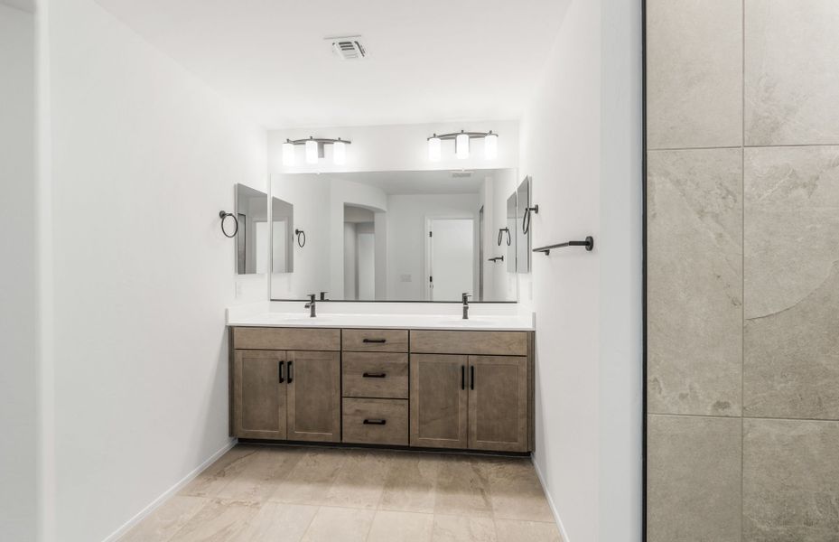 Furnished interior view inside a new home in Parkside at Anthem at Merrill Ranch, Florence (Image 7).