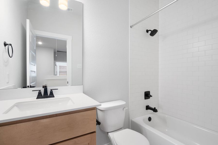 Furnished interior view inside a new home in Park Central, Georgetown (Image 19).