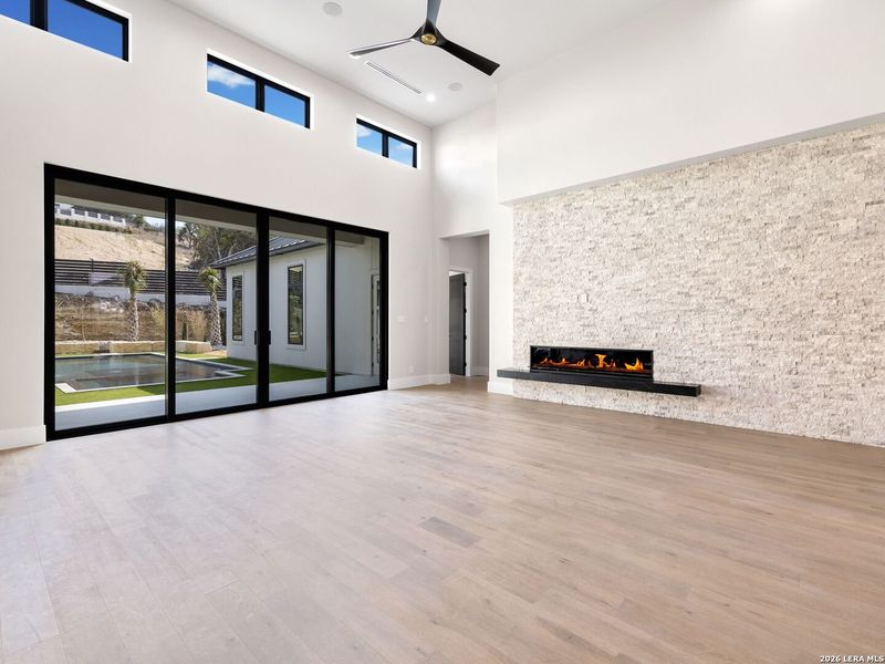 Spacious, unfurnished interior of a new home in , San Antonio (Image 51).