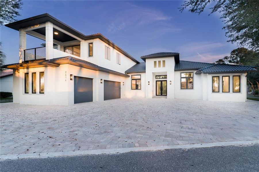 Exterior details and patio area of a home in , Nokomis (Image 32).
