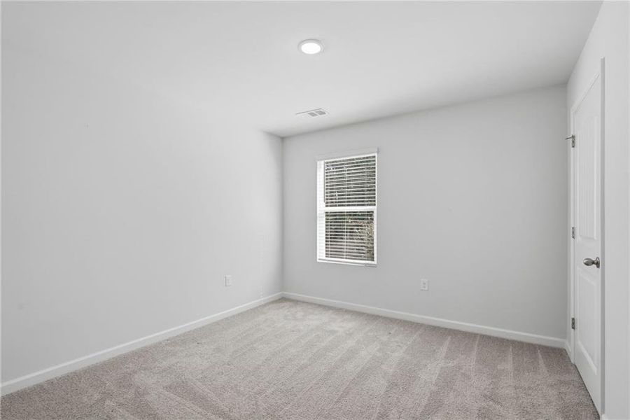 Spacious, unfurnished interior of a new home in , Dawsonville (Image 21).