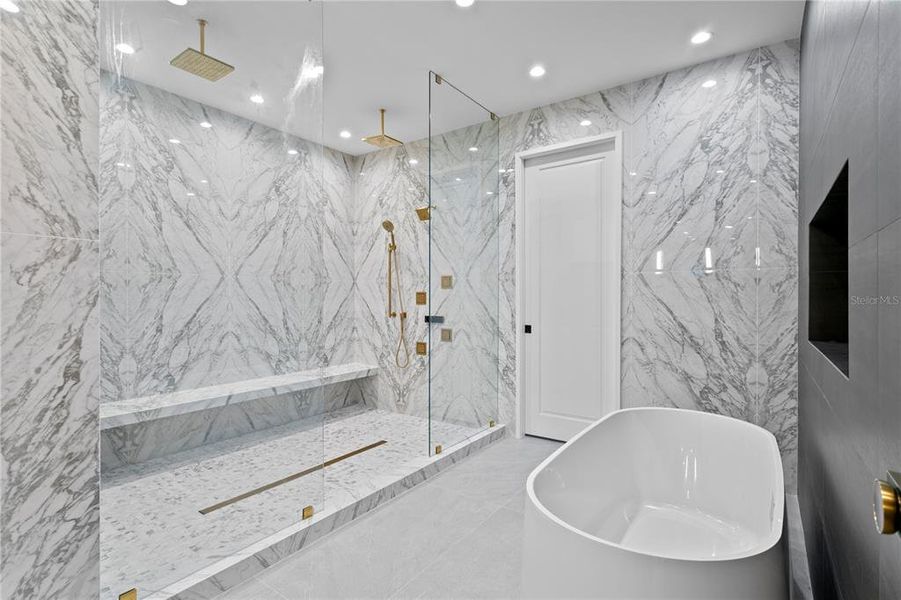 Furnished interior view inside a new home in Snell Isles, St. Petersburg (Image 7). Furnished interior view inside a new home in Snell Isles, St. Petersburg (Image 7).