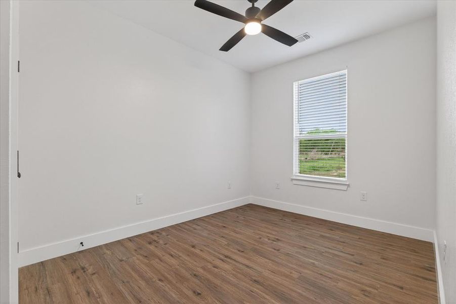 Spacious, unfurnished interior of a new home in , Whitesboro (Image 11).
